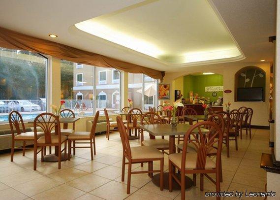 Sleep Inn & Suites Orlando International Airport Restaurant bilde